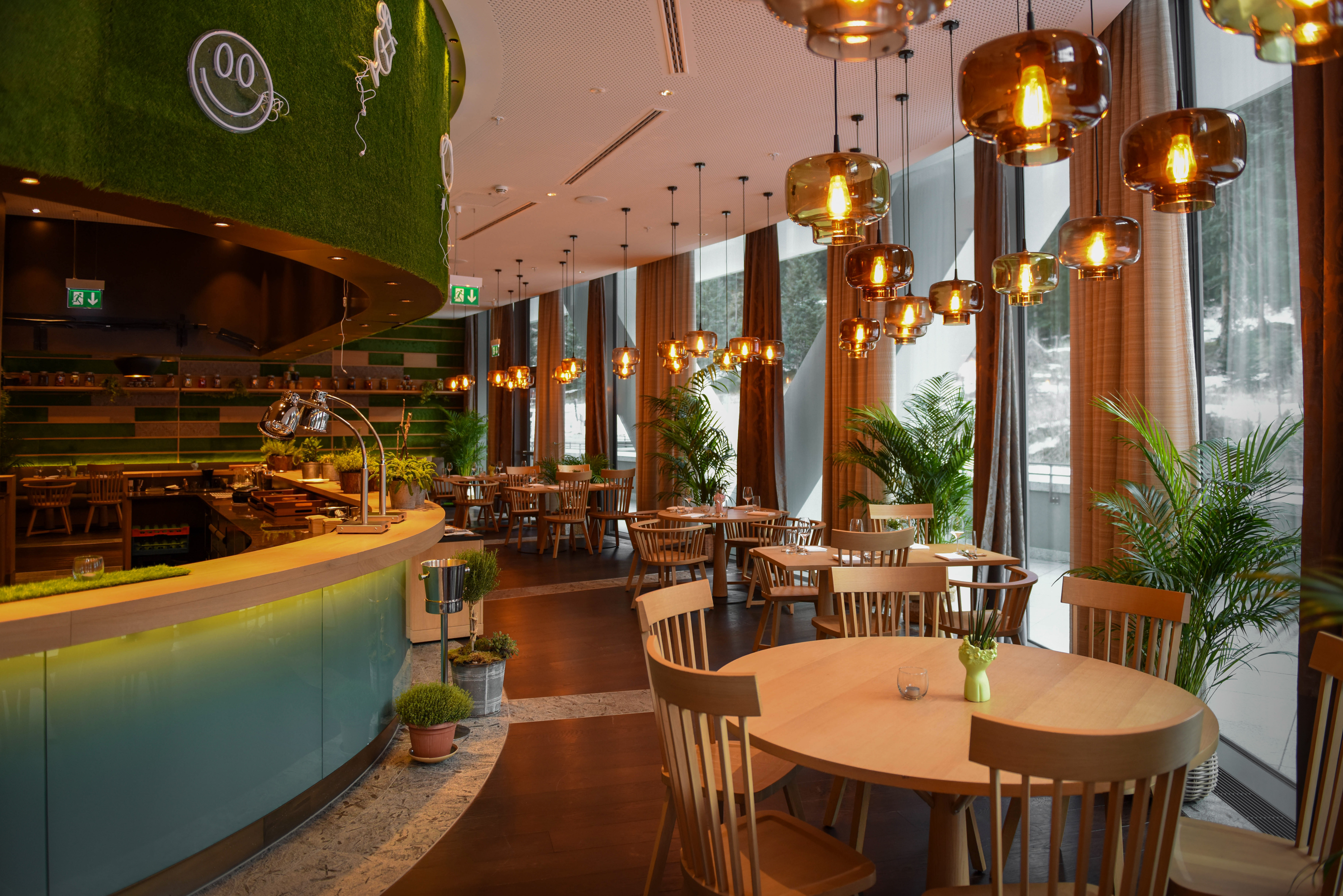 AlpenGold Hotel Davos  5*